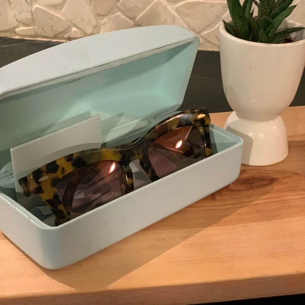 KAREN WALKER | Banks Tortoiseshell Sunglasses and Case - Picture 2 of 12